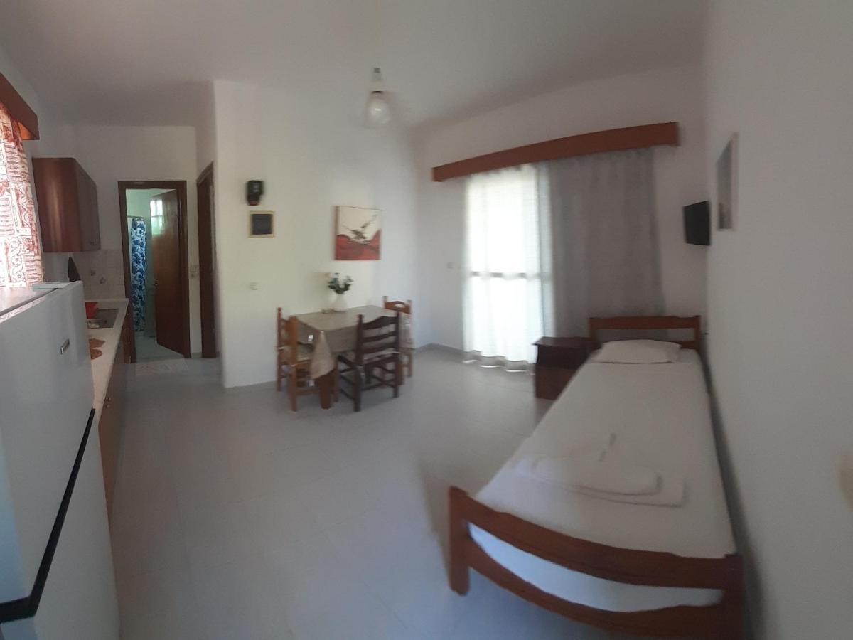 Zikas Apartments Marmari  Dış mekan fotoğraf